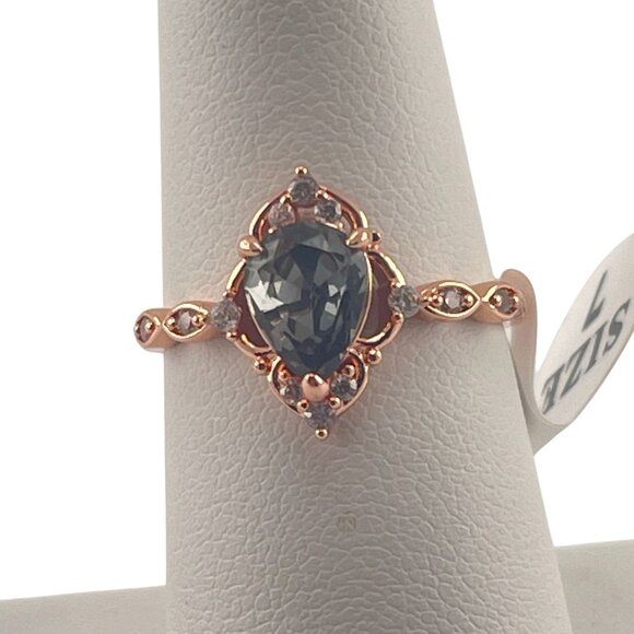 Elegant Rose Gold Tone Teardrop Ring With Blue Stone & Crystal Accents Size 7 - Picture 5 of 9